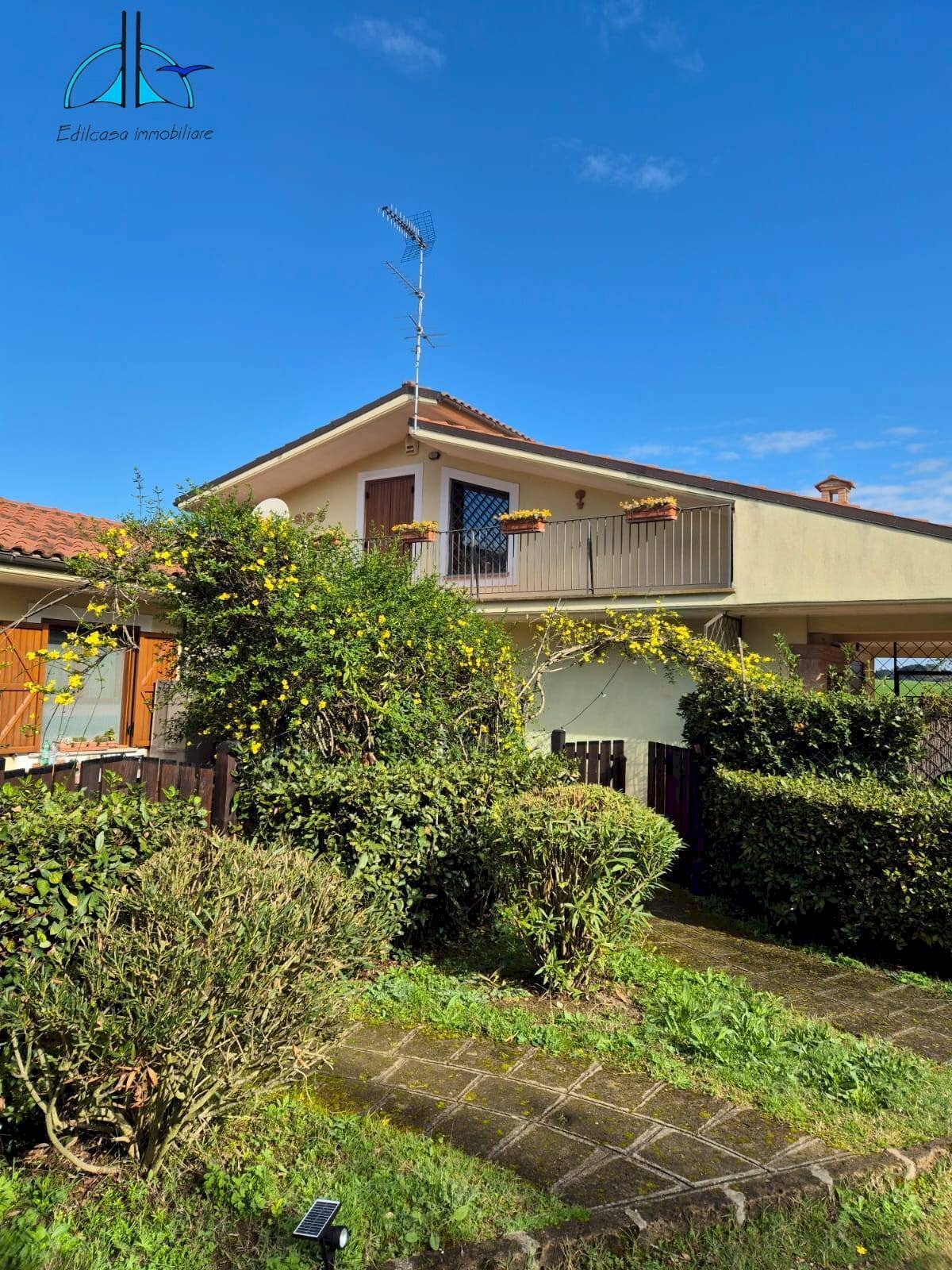 Foto 1 - Appartamento Strada dei Cavalli
 
38, Fara in Sabina - foto 1