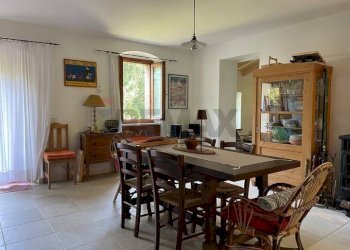 Sala da pranzo - Rustico San Zeno di Montagna - foto 6
