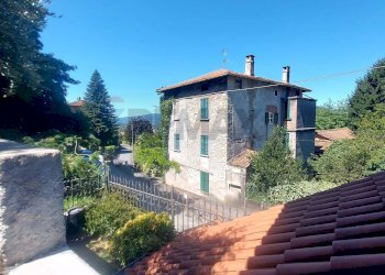 Vista - Two-room apartment Piazza Virgilio
 
2, Gemonio - photo 10