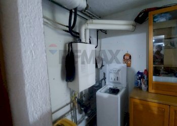 Locale caldaia - Lavanderia - Two-room apartment Piazza Virgilio
 
2, Gemonio - photo 18