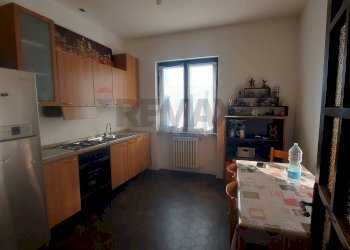 Cucina - Three-room apartment Piazza Virgilio
 
2, Gemonio - photo 7