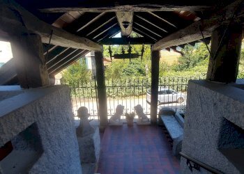 Esterno - Three-room apartment Piazza Virgilio
 
2, Gemonio - photo 13