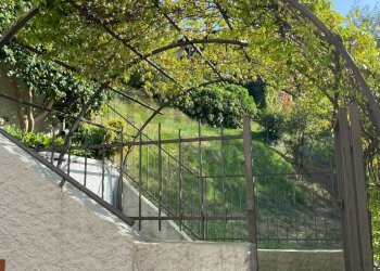 Giardino - Three-room apartment Piazza Virgilio
 
2, Gemonio - photo 24