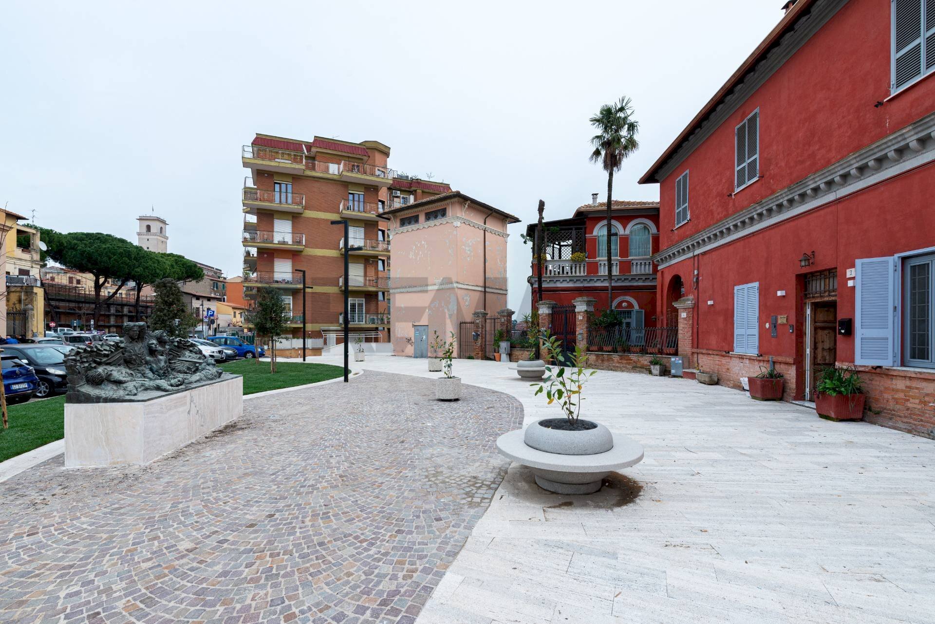 Edificio all\'aperto - Quadrilocale PIAZZA MARTIRI DELLA LIBERTA'
 
5, Monterotondo - foto 3