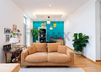 Soggiorno - Quadrilocale PIAZZA MARTIRI DELLA LIBERTA'
 
5, Monterotondo - foto 5