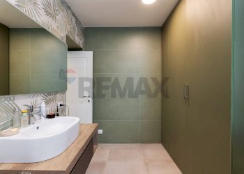 Bagno - Quadrilocale PIAZZA MARTIRI DELLA LIBERTA'
 
5, Monterotondo - foto 18