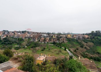 Edificio all\'aperto - Quadrilocale PIAZZA MARTIRI DELLA LIBERTA'
 
5, Monterotondo - foto 24