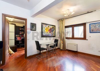 Sala da pranzo - Two-room apartment Via Di Acilia
221, Roma - photo 1