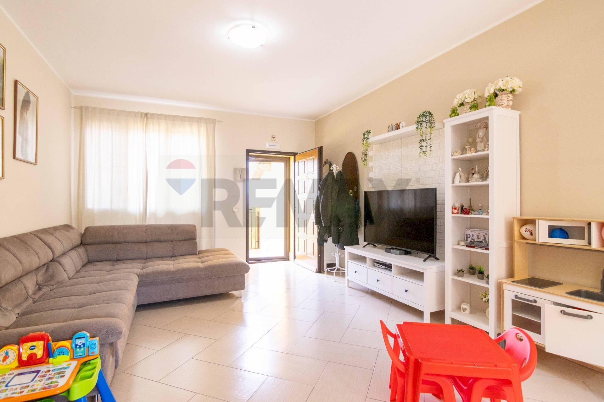 Soggiorno - Apartment Via G. Spitaleri
 
3/A, San Pietro Clarenza - photo 3