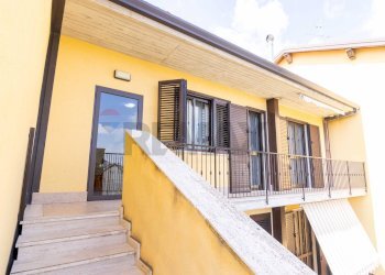 Scale - Apartment Via G. Spitaleri
 
3/A, San Pietro Clarenza - photo 27