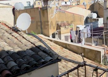 Balcone - Casa indipendente Via sciabola
 
16, Caltagirone - foto 9