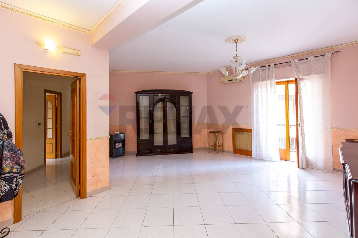 Stanza vuota - Appartamento Via Pozzo
 
81, Aci Catena - foto 2