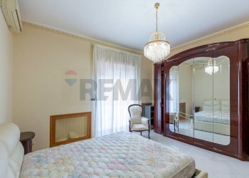 Camera / camera da letto - Appartamento Via Pozzo
 
81, Aci Catena - foto 5