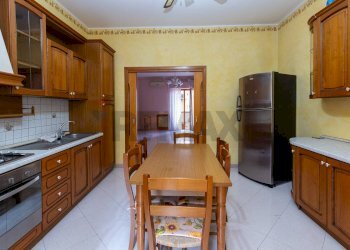Cucina - Appartamento Via Pozzo
 
81, Aci Catena - foto 14