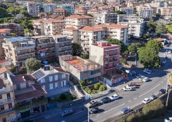 Edificio all\'aperto - Villa Via Nizzeti
 
64, Tremestieri Etneo - foto 2