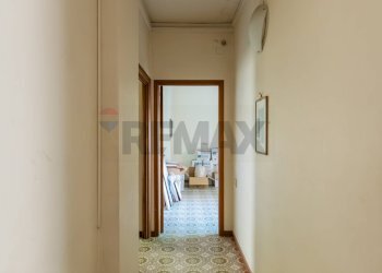 Hall / corridoio - Villa Via Nizzeti
 
64, Tremestieri Etneo - foto 11