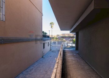 Balcone - Villa Via Nizzeti
 
64, Tremestieri Etneo - foto 12