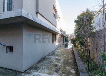 Terrazza - Villa Via Nizzeti
 
64, Tremestieri Etneo - foto 20