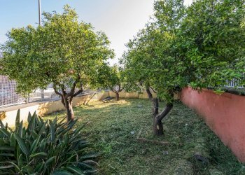 Giardino - Villa Via Nizzeti
 
64, Tremestieri Etneo - foto 55