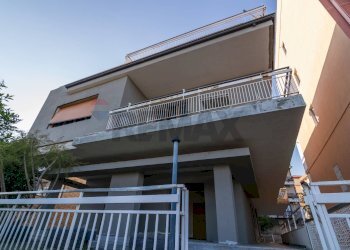 Edificio all\'aperto - Villa Via Nizzeti
 
64, Tremestieri Etneo - foto 56