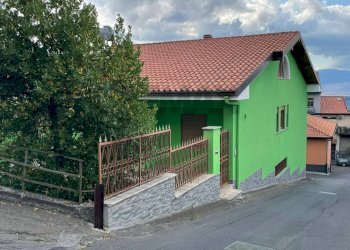 Casa all\'aperto - Villa Via Goffredo Mameli
 
13, Maletto - foto 6