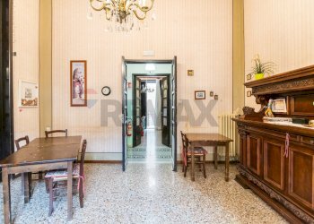 Sala da pranzo - Appartamento Viale XX Settembre
 
29, Catania - foto 27