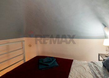 Camera / camera da letto - Trilocale Via Vittorio Emanuele II
 
15, Catania - foto 16