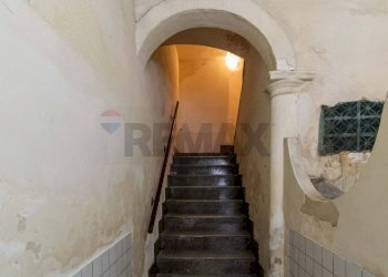 Scale - Trilocale Via Vittorio Emanuele II
 
15, Catania - foto 19