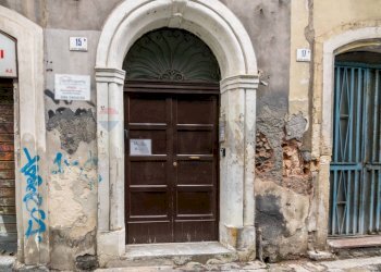 Edificio all\'aperto - Trilocale Via Vittorio Emanuele II
 
15, Catania - foto 22