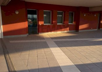 Edificio all\'aperto - Office Viale Europa, Caltagirone - photo 1