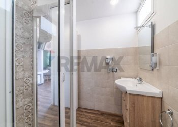 Bagno - Casa indipendente Via Giuseppe Garibaldi
 
345, Catania - foto 8