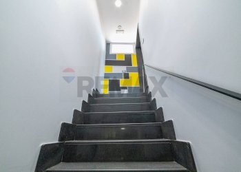 Scale - Casa indipendente Via Giuseppe Garibaldi
 
345, Catania - foto 18