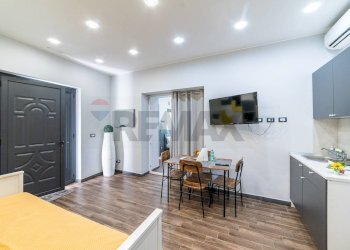 Cucina - Casa indipendente Via Giuseppe Garibaldi
 
345, Catania - foto 22