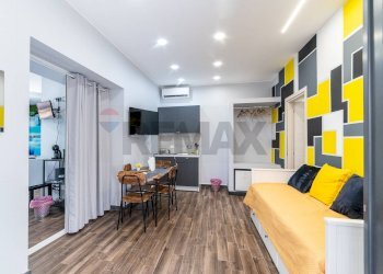 Sala da pranzo - Casa indipendente Via Giuseppe Garibaldi
 
345, Catania - foto 23