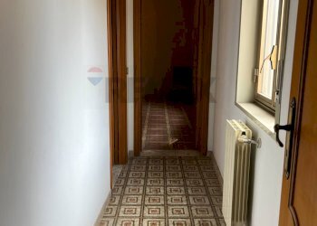 Hall / corridoio - Independent house CORTILE ATTANASIO
 
1, Biancavilla - photo 10