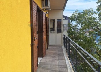 Balcone - Two-room apartment via Roma
 
125, Mascalucia - photo 10
