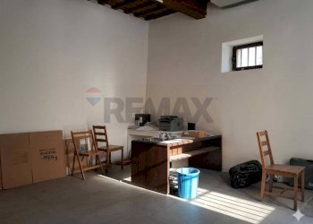 Camera / camera da letto - Locale Commerciale Via Mazzini
 
36, San Giovanni Valdarno - foto 4