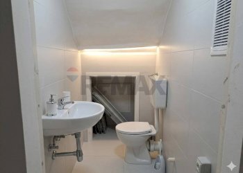 Bagno - Locale Commerciale Via Mazzini
 
36, San Giovanni Valdarno - foto 9