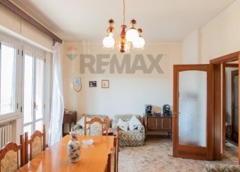 Sala da pranzo - Apartment via Boccaccio
 
8, Falconara Marittima - photo 23