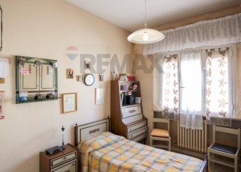 Camera / camera da letto - Apartment via Boccaccio
 
8, Falconara Marittima - photo 27