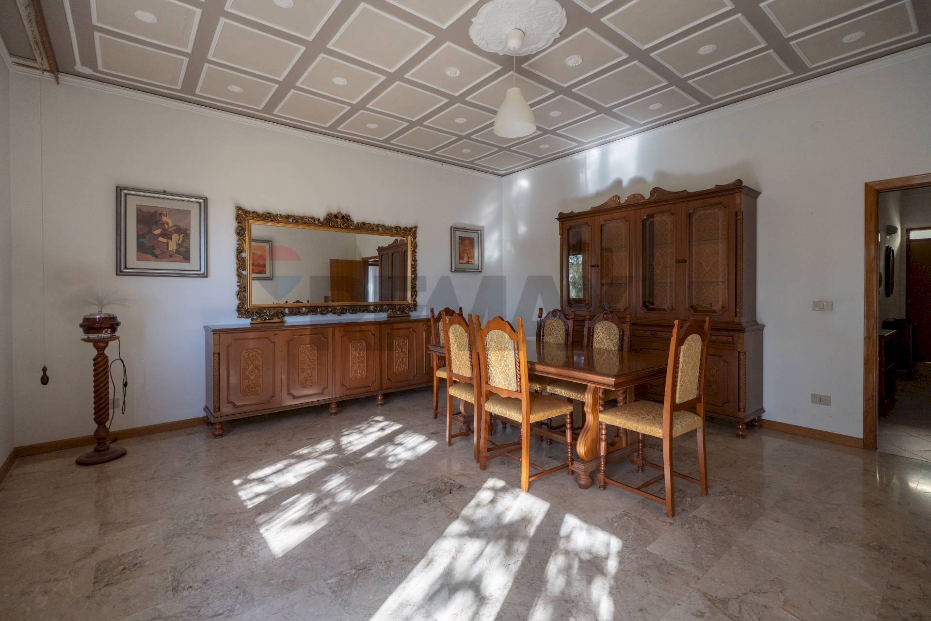 Sala da pranzo - Appartamento Via Valle
 
10, Cupramontana - foto 2