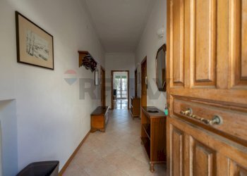 Hall / corridoio - Appartamento Via Valle
 
10, Cupramontana - foto 8