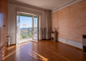 Stanza vuota - Appartamento Via Valle
 
10, Cupramontana - foto 12