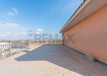 Terrazza - Attic via San Giuseppe
 
96, Misterbianco - photo 13