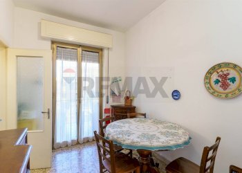 Sala da pranzo - Appartamento Via Fimia
 
18, Catania - foto 13