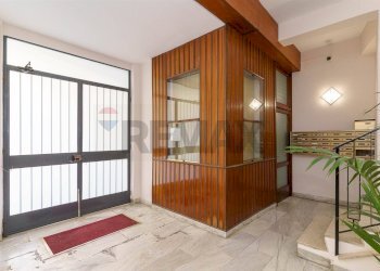 Ricezione / Lobby - Appartamento Via Fimia
 
18, Catania - foto 31