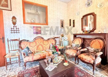 Soggiorno - Villa via tenente scuderi
 
4, 6, Zafferana Etnea - photo 6