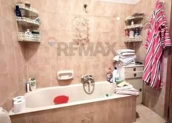 Bagno - Villa via tenente scuderi
 
4, 6, Zafferana Etnea - photo 48