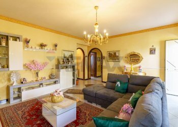 Soggiorno - Appartamento via Bari
 
4, San Giovanni la Punta - foto 2