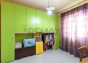 Camera / camera da letto - Appartamento via Bari
 
4, San Giovanni la Punta - foto 12